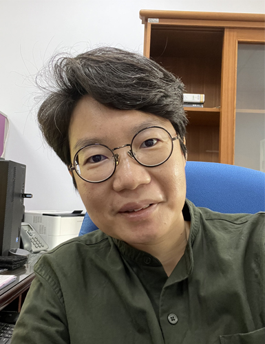 陳曉鈴 助理教授圖片